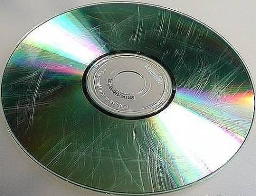 Hvordan bli kvitt av CD riper