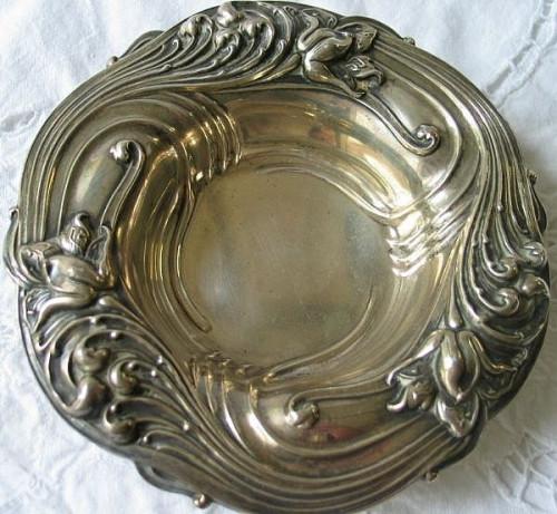 Hvordan selge antikke Sterling sølv Holloware på eBay