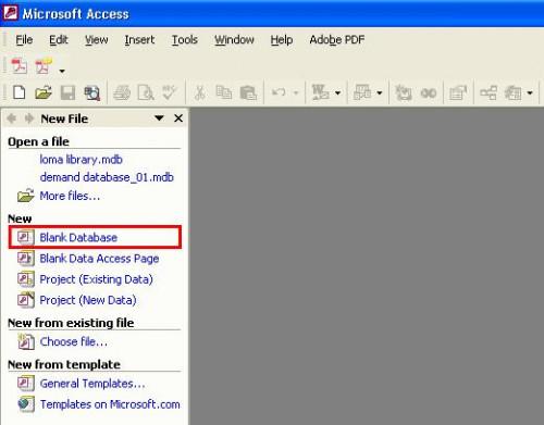 Hvordan lage en Microsoft Access-database