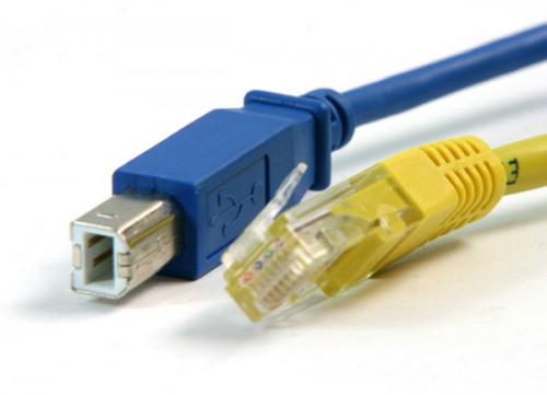 Hva er forskjellen mellom USB og Ethernet?
