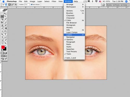 Hvordan prøve ut forskjellige kontaktlinse Farger i Photoshop