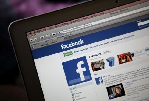 Hvordan Sett Facebook Merker Into Entourage e-signaturer
